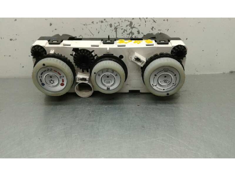 Recambio de mando climatizador para mitsubishi colt berlina 5 (z30a) 1.3 cat referencia OEM IAM   