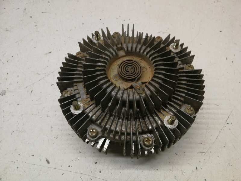 Recambio de ventilador viscoso motor para toyota hilux 4x4 doble cabina referencia OEM IAM  1000002640647 