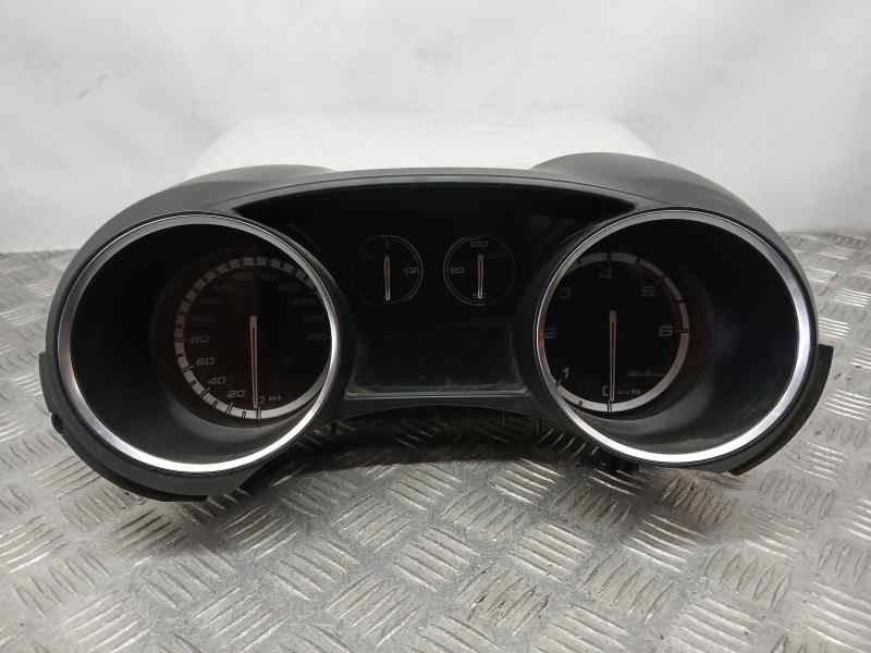 Recambio de cuadro instrumentos para alfa romeo giulietta (191) distinctive referencia OEM IAM 50527457 A2C53352738 CONTINENTAL