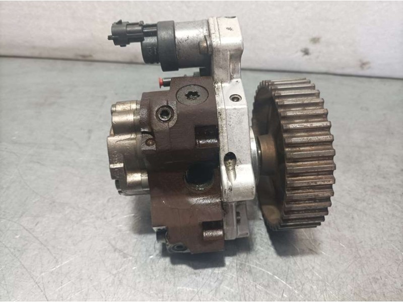 Recambio de bomba alta presion para renault laguna ii (bg0) dynamique referencia OEM IAM 8200055072 0445010031 BOSCH