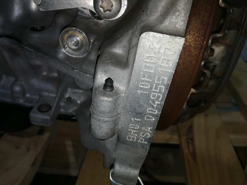 Recambio de motor completo para peugeot 207 confort referencia OEM IAM 8HR 0495518 