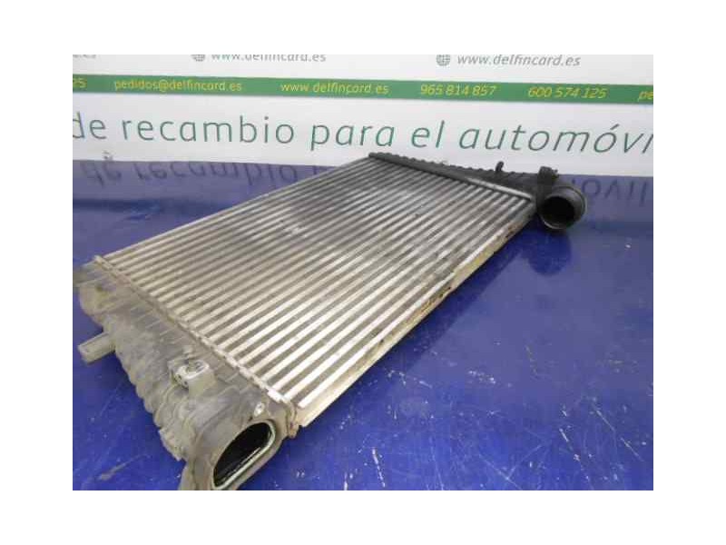 Recambio de intercooler para opel zafira b cosmo referencia OEM IAM 13223395  PATA ROTAS