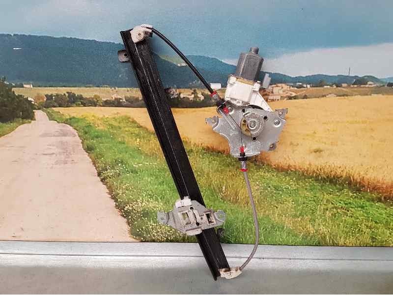 Recambio de elevalunas delantero derecho para nissan micra (k12e) visia plus referencia OEM IAM  2 PINS ELECTRICO
