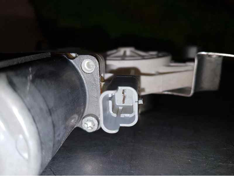 Recambio de elevalunas delantero derecho para nissan micra (k12e) visia plus referencia OEM IAM  2 PINS ELECTRICO