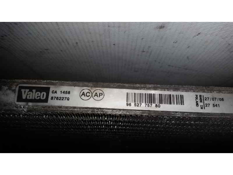 Recambio de condensador / radiador aire acondicionado para peugeot 407 sport referencia OEM IAM 876227Q 9652775780 VALEO