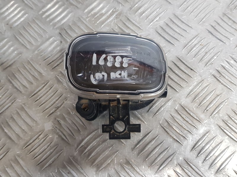 Recambio de faro antiniebla derecho para renault clio v (b7_) 1.0 lpg (b7mt) referencia OEM IAM 261504122R HELLA 1NL2500TN139