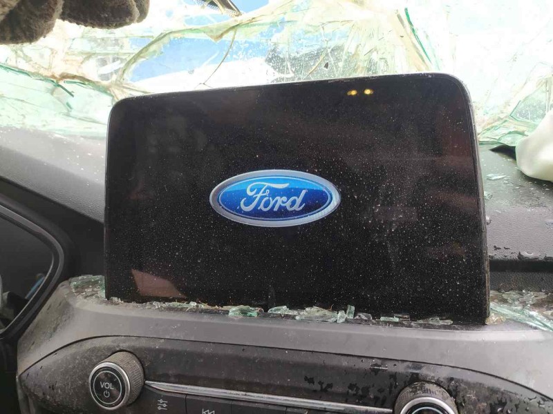 Recambio de sistema navegacion gps para ford focus st-line referencia OEM IAM JX7118B955GA  TOCADO