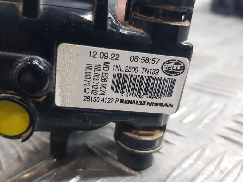 Recambio de faro antiniebla derecho para renault clio v (b7_) 1.0 lpg (b7mt) referencia OEM IAM 261504122R HELLA 1NL2500TN139