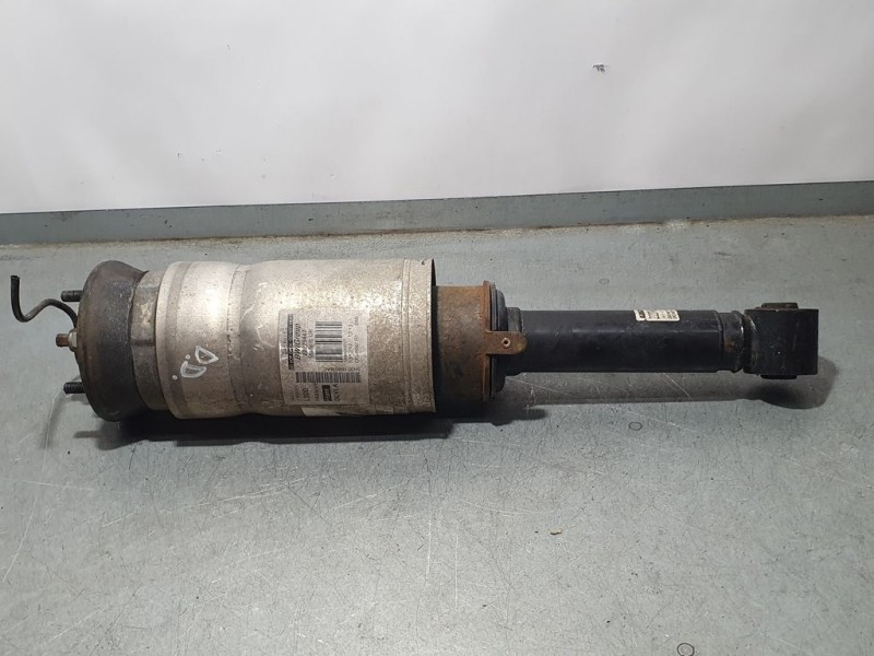 Recambio de amortiguador delantero derecho para land rover range rover sport hse referencia OEM IAM 5H3218B036AC 2275447 NEUMATI