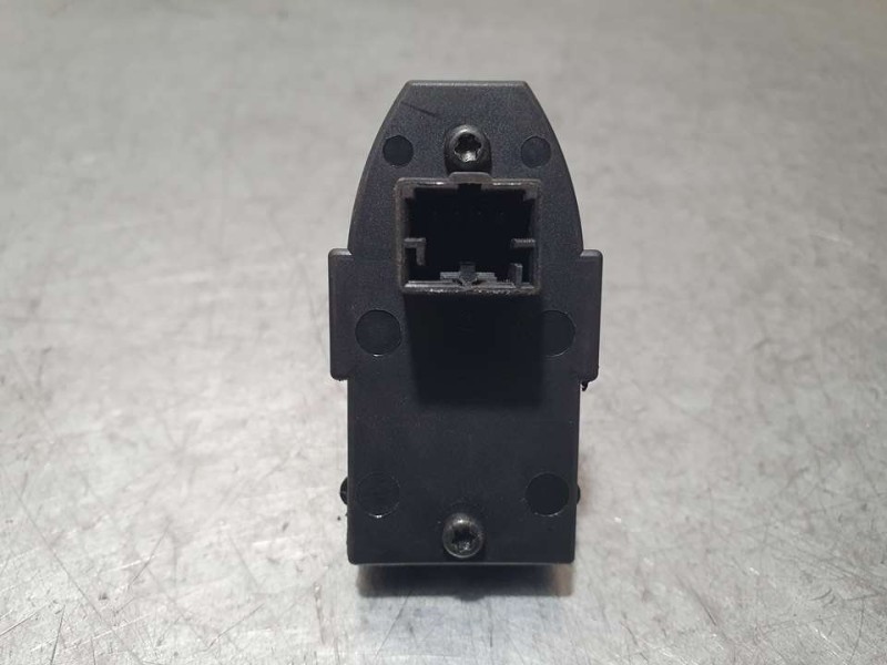 Recambio de mando elevalunas delantero derecho para alfa romeo giulietta (191) distinctive referencia OEM IAM 156150330  