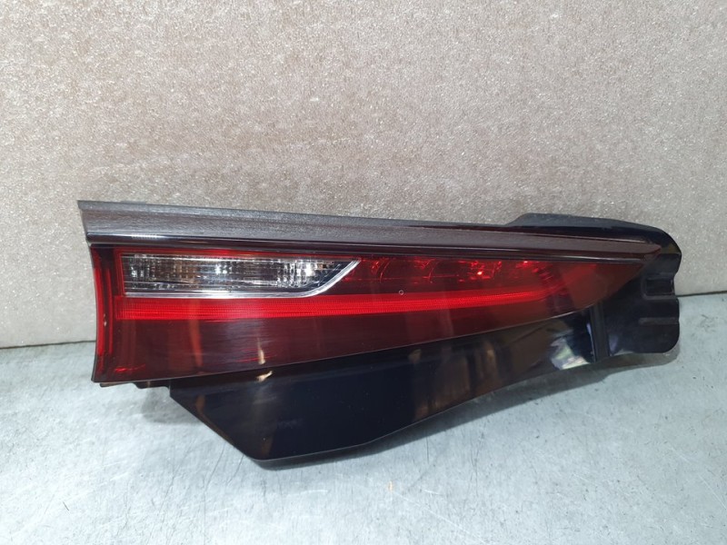 Recambio de piloto trasero izquierdo para mazda cx-30 basis 2wd referencia OEM IAM RDM92421510  INTERIOR