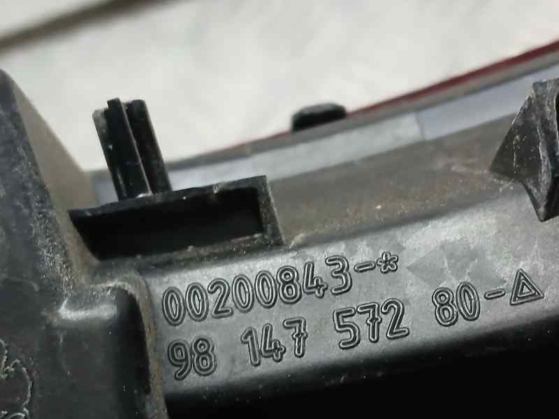 Recambio de piloto trasero derecho para peugeot 2008 (--.2013) style referencia OEM IAM 9814757280  INTERIOR FALTA EL PLASTICO L