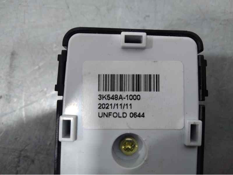 Recambio de mando retrovisor para hyundai kona style hybrid 2wd referencia OEM IAM 3K548A1000  