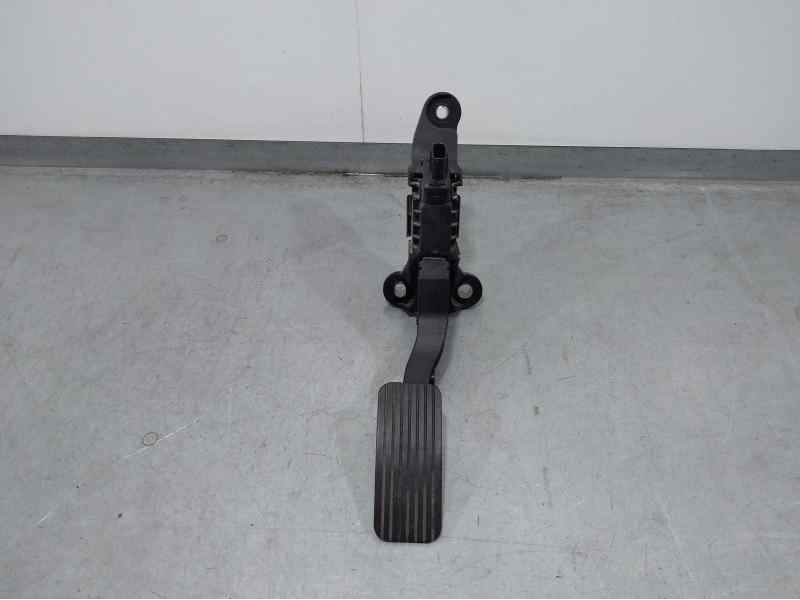 Recambio de potenciometro pedal para hyundai kona style hybrid 2wd referencia OEM IAM 00136810  