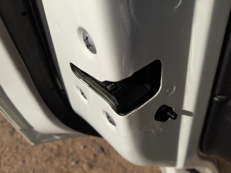 Recambio de cerradura puerta trasera izquierda para nissan qashqai i (j10, nj10) 1.5 dci referencia OEM IAM 82501JD90C  