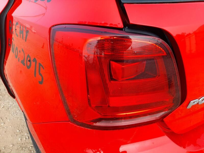 Recambio de piloto trasero izquierdo para volkswagen polo v (6r1, 6c1) 1.0 referencia OEM IAM 6C0945095K  