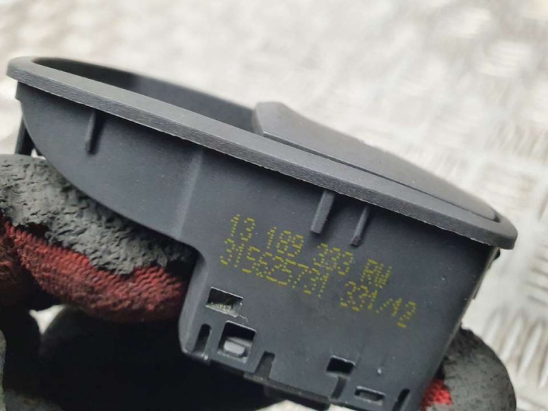 Recambio de mando elevalunas delantero derecho para opel corsa d selective referencia OEM IAM 13189333 315625731 