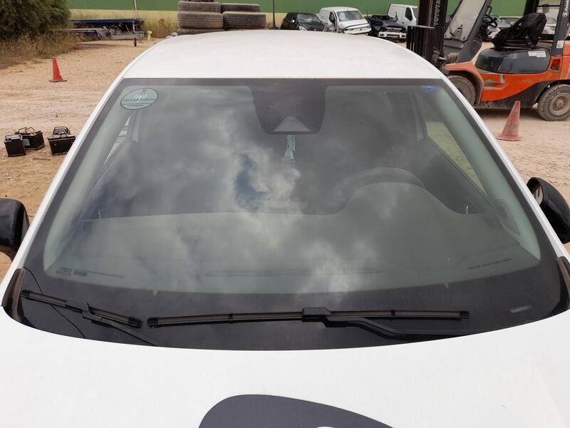 Recambio de parabrisas para renault clio v (b7_) 1.0 lpg (b7mt) referencia OEM IAM 727122883R  