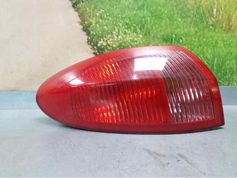 Recambio de piloto trasero izquierdo para alfa romeo 147 (190) 1.9 jtd impression referencia OEM IAM 46556349  EXTERIOR