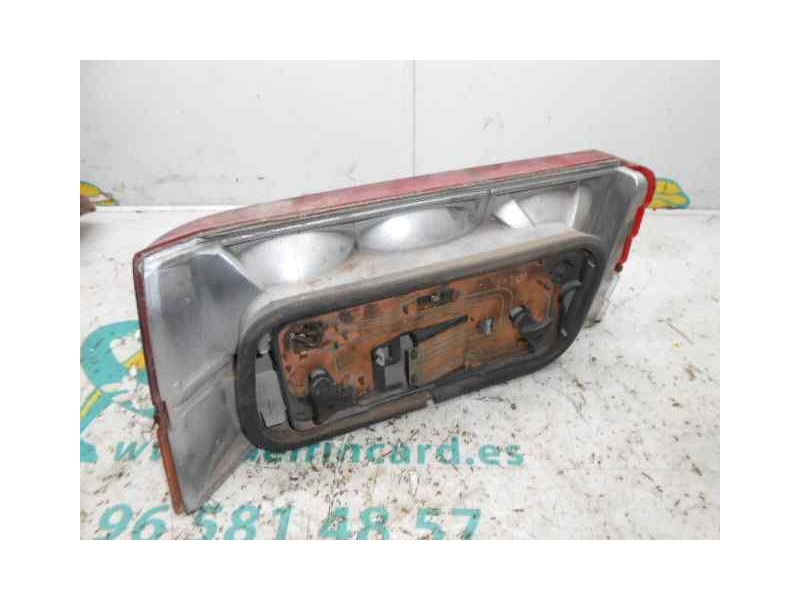 Recambio de piloto trasero derecho para renault 25 (b29) turbo-d referencia OEM IAM 7701029938  