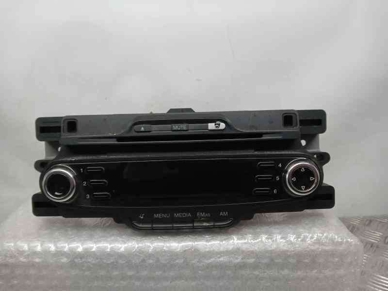 Recambio de sistema audio / radio cd para alfa romeo giulietta (191) distinctive referencia OEM IAM 7647302316  BOSCH