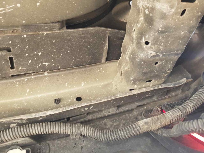 Recambio de refuerzo paragolpes trasero para peugeot 2008 (--.2013) style referencia OEM IAM 9808616680  