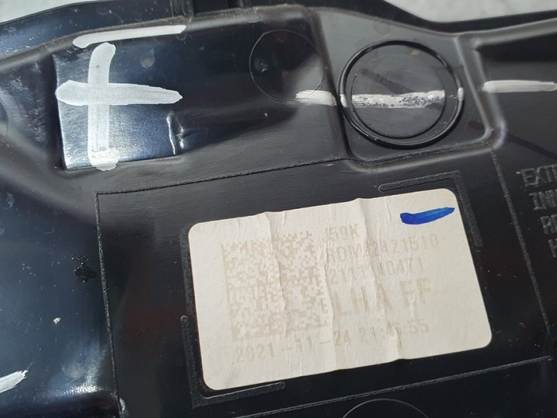 Recambio de piloto trasero izquierdo para mazda cx-30 basis 2wd referencia OEM IAM RDM92421510  INTERIOR