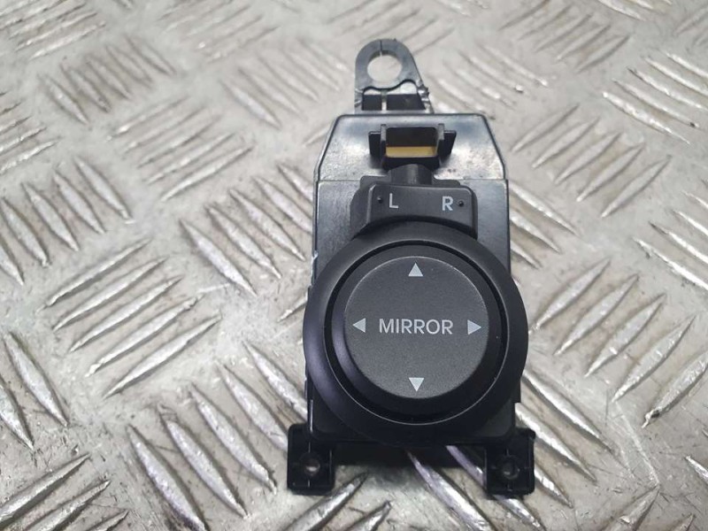 Recambio de mando retrovisor para hyundai i20 go! brasil referencia OEM IAM 202008161  