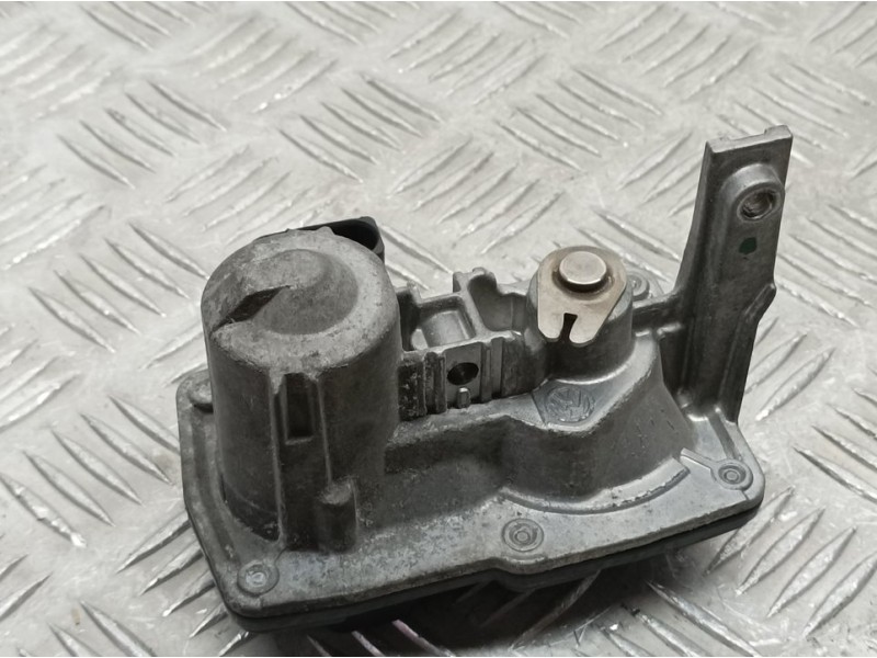 Recambio de valvula escape para volkswagen tiguan advance bmt referencia OEM IAM 5Q0253691K 52812801 PIERBURG