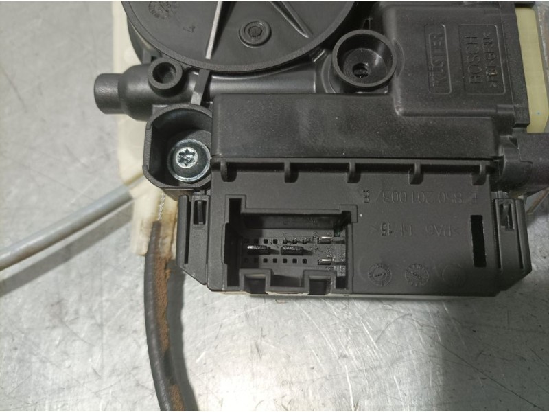 Recambio de elevalunas trasero derecho para volkswagen polo (6r1) 5 puertas referencia OEM IAM 6R0959812N  ELECTRICO 5 PINS