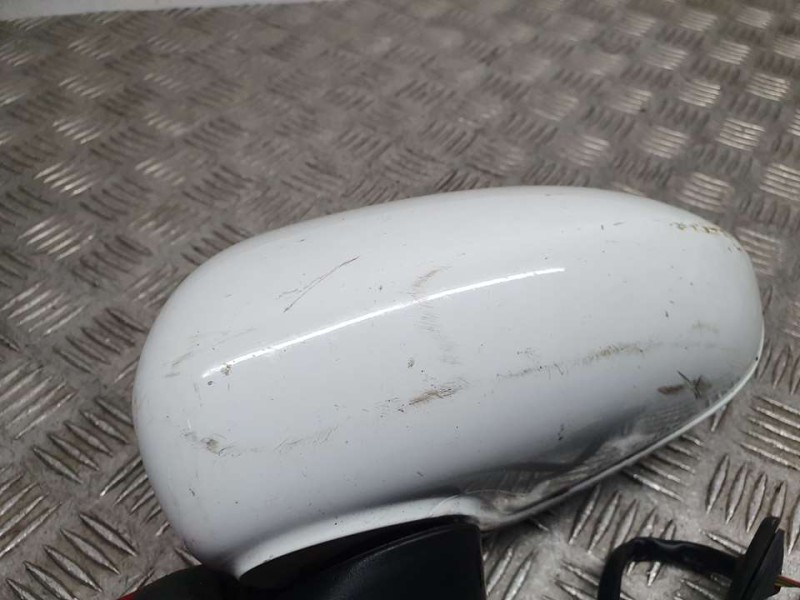 Recambio de retrovisor izquierdo para opel corsa d selective referencia OEM IAM 468435664  ELECTRICO 3 CABLES TOCADA