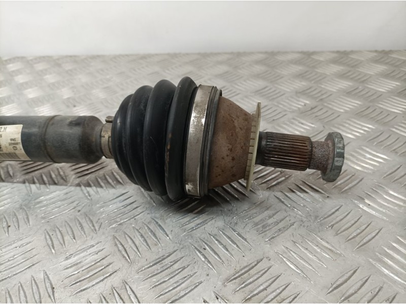 Recambio de transmision delantera derecha para volkswagen polo (6r1) 5 puertas referencia OEM IAM 6C0407272H  