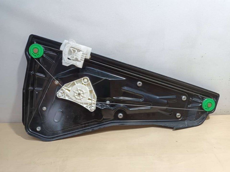 Recambio de elevalunas trasero derecho para land rover range rover sport hse referencia OEM IAM AH2217000AA  ELECTRICO 6 PINS