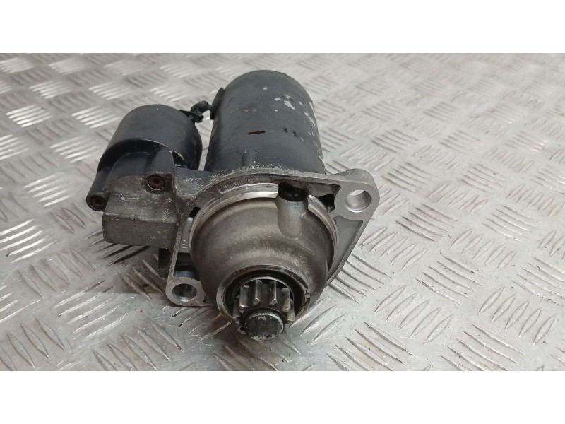 Recambio de motor arranque para volkswagen golf iv (1j1) 1.9 tdi referencia OEM IAM 02A911023R BOSCH 0001125012