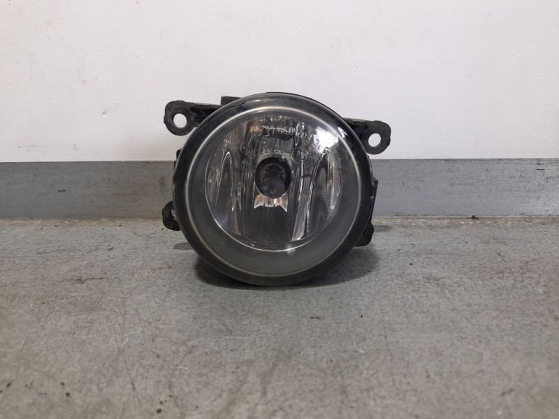 Recambio de faro antiniebla derecho para ford grand c-max trend referencia OEM IAM 2N1115201AB 89204894 VALEO