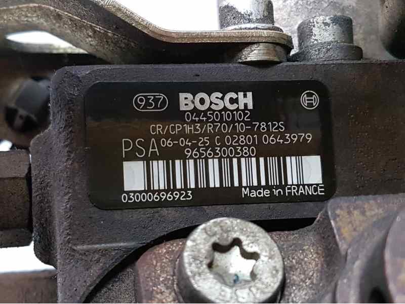 Recambio de bomba alta presion para peugeot 207 1.6 16v hdi referencia OEM IAM 9656300380 0445010102 BOSCH