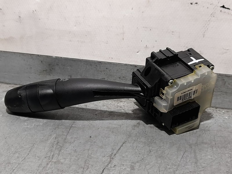 Recambio de mando limpia para hyundai i30 classic referencia OEM IAM 934202R010  