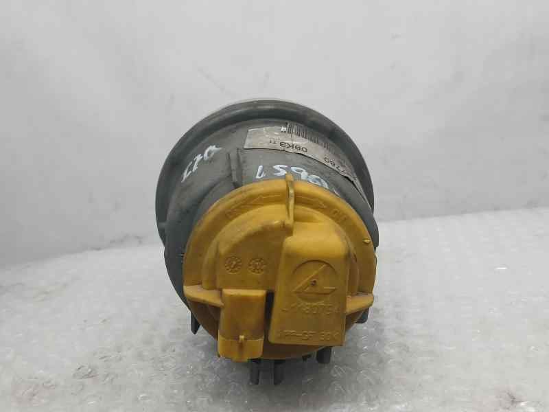 Recambio de faro antiniebla izquierdo para citroën c2 sx referencia OEM IAM 9648947780  
