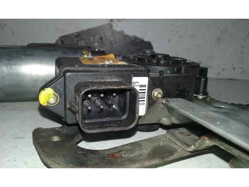 Recambio de elevalunas delantero derecho para opel corsa b eco referencia OEM IAM  6 PINS ELECTRICO