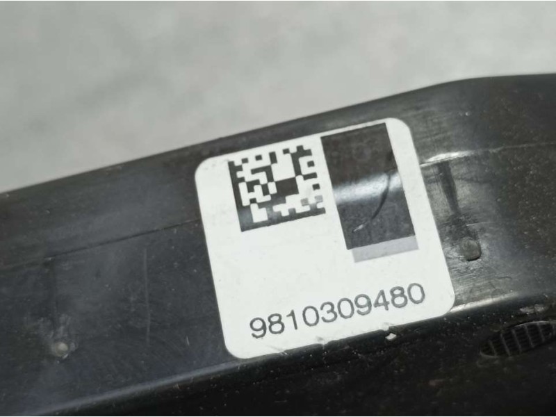 Recambio de cerradura puerta delantera izquierda para peugeot 308 allure referencia OEM IAM 9810309480  ELECTRICA