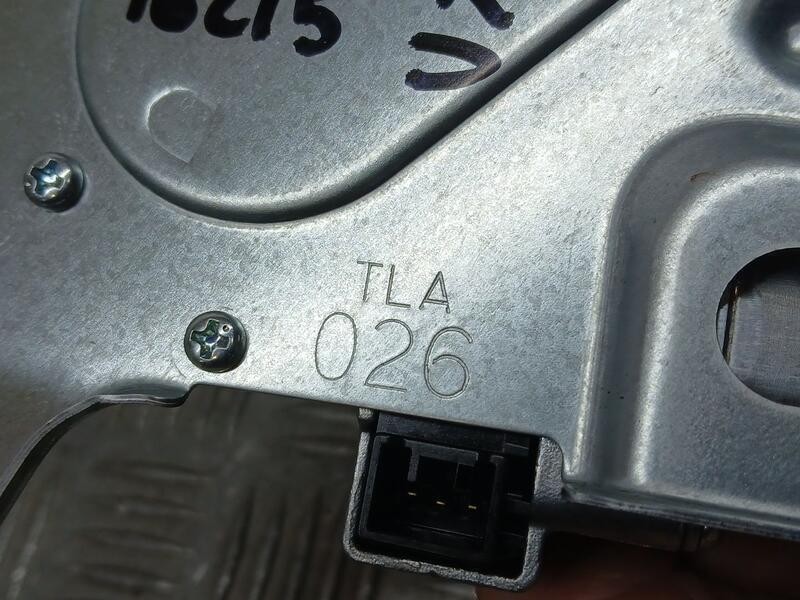 Recambio de motor limpia trasero para honda cr-v elegance hybrid 2wd referencia OEM IAM TLA026 MITSUBA 