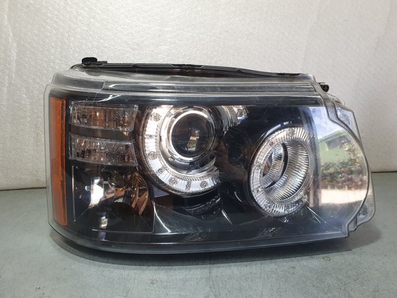 Recambio de faro derecho para land rover range rover sport hse referencia OEM IAM CH3213W029BA 89905972 