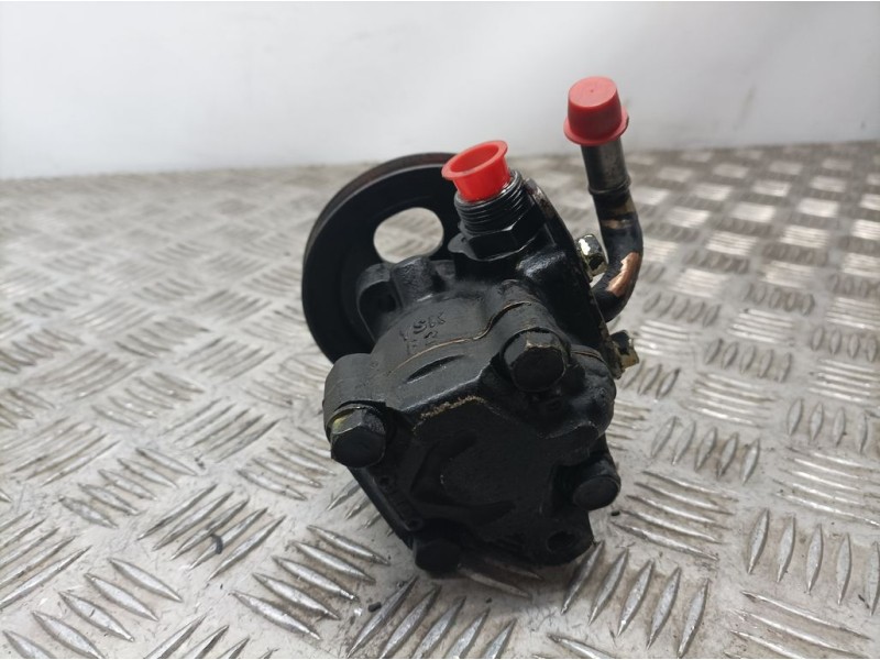 Recambio de bomba direccion para ssangyong family referencia OEM IAM   SIN REFERENCIA