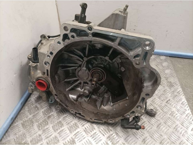 Recambio de caja cambios para mazda 2 lim. (de) 1.3 active (5-ptas.) (55kw) referencia OEM IAM 8TH0607382 FC140 5 VELOCIDADES