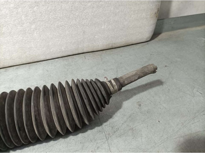 Recambio de cremallera direccion para peugeot 308 allure referencia OEM IAM 6820000231 5WK67004B BRAZO ROTO