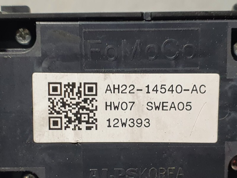 Recambio de mando elevalunas delantero izquierdo para land rover range rover sport hse referencia OEM IAM AH2214540AC  