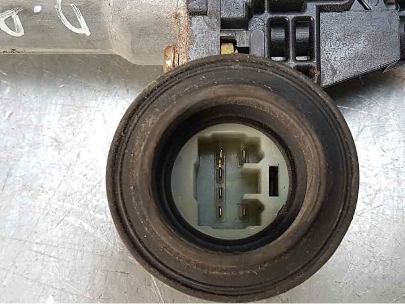Recambio de elevalunas delantero derecho para toyota land cruiser (j12) 3.0 d4-d vx referencia OEM IAM  6 PINS ELECTRICO