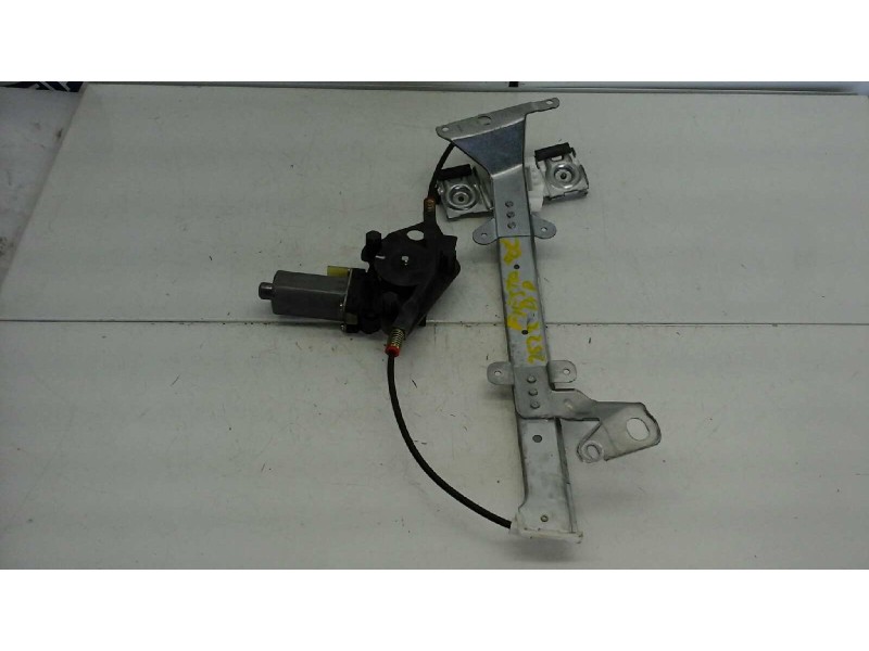 Recambio de elevalunas delantero derecho para ford fiesta (cbk) ambiente referencia OEM IAM  2 PINS ELECTRICO