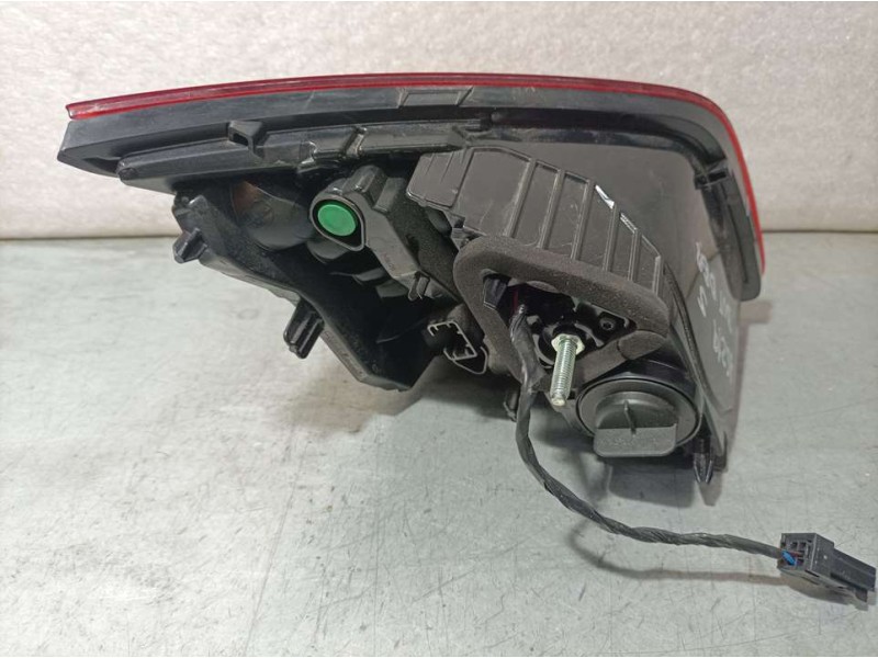 Recambio de piloto trasero derecho para peugeot 308 allure referencia OEM IAM 9677818280 81260201 INTERIOR