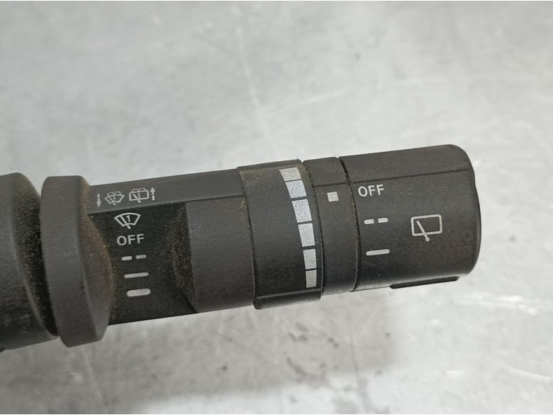 Recambio de mando limpia para nissan murano (z50) básico referencia OEM IAM 25260CA000  